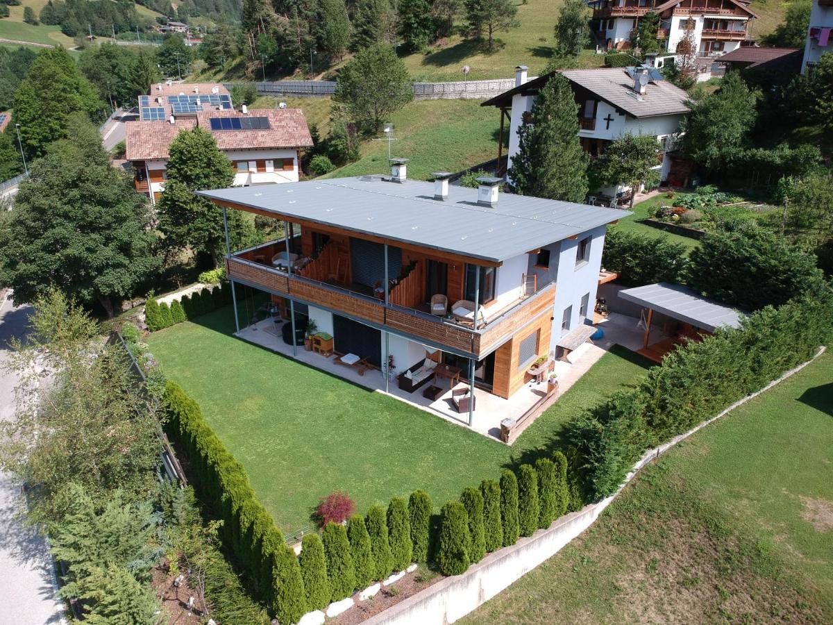Casa De Fiemme Acomodação com café da manhã Tesero Exterior foto