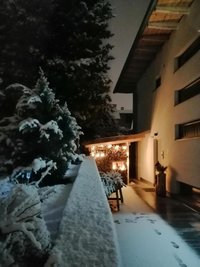 Casa De Fiemme Acomodação com café da manhã Tesero Exterior foto